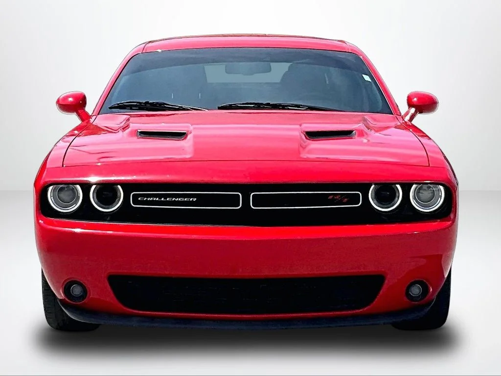 Used 2015 Red Dodge R/T image 4