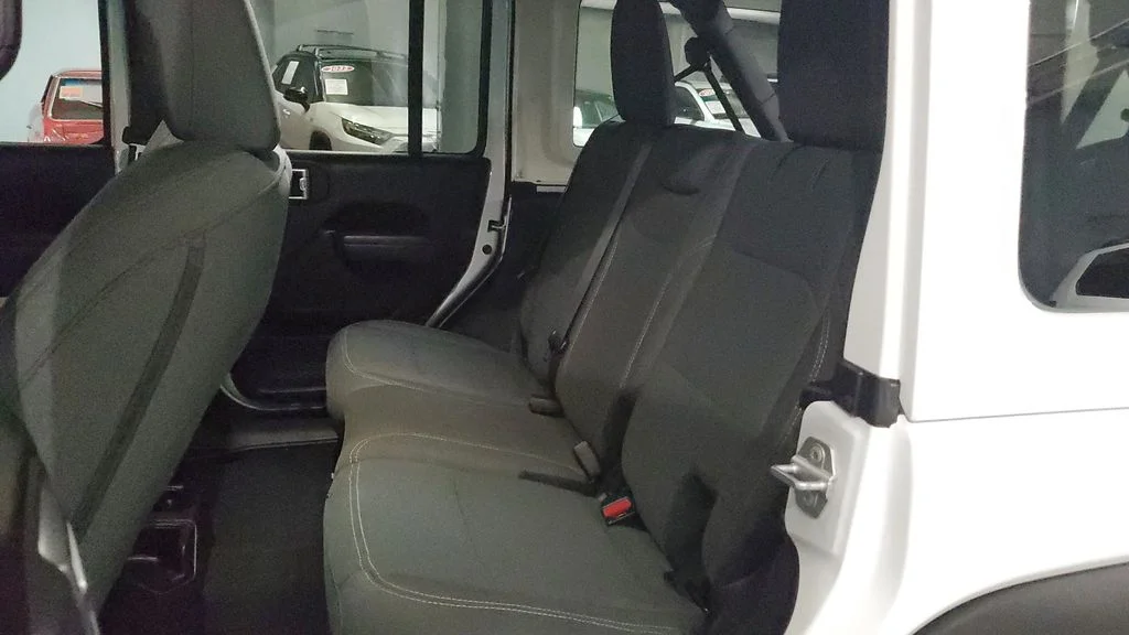 Used 2026 White Jeep Sport S image 14