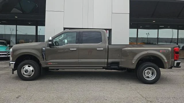 New 2026 Marsh Gray Ford King Ranch 4WD image 26