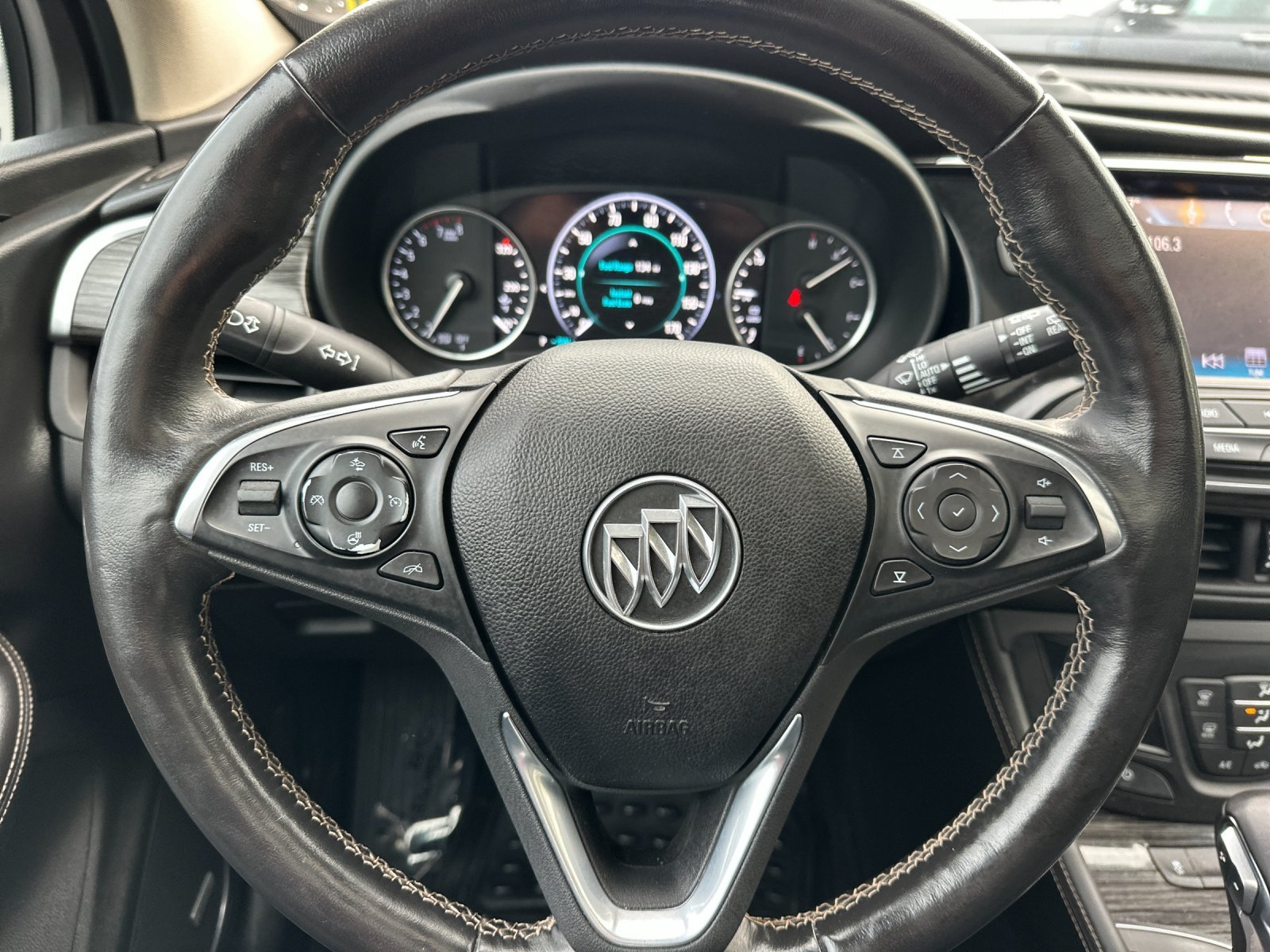 Used 2018 Brown Buick Premium I image 23