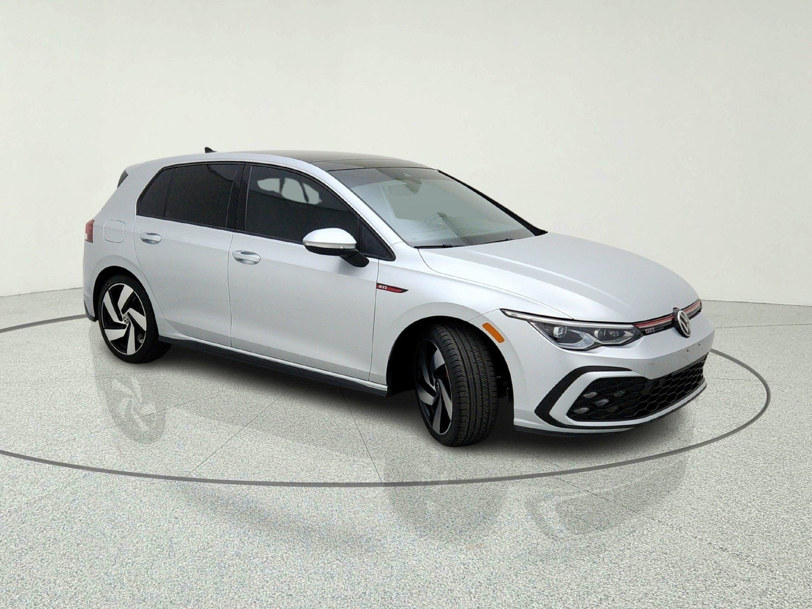 Used 2022 Reflex Silver Metallic Volkswagen SE image 9