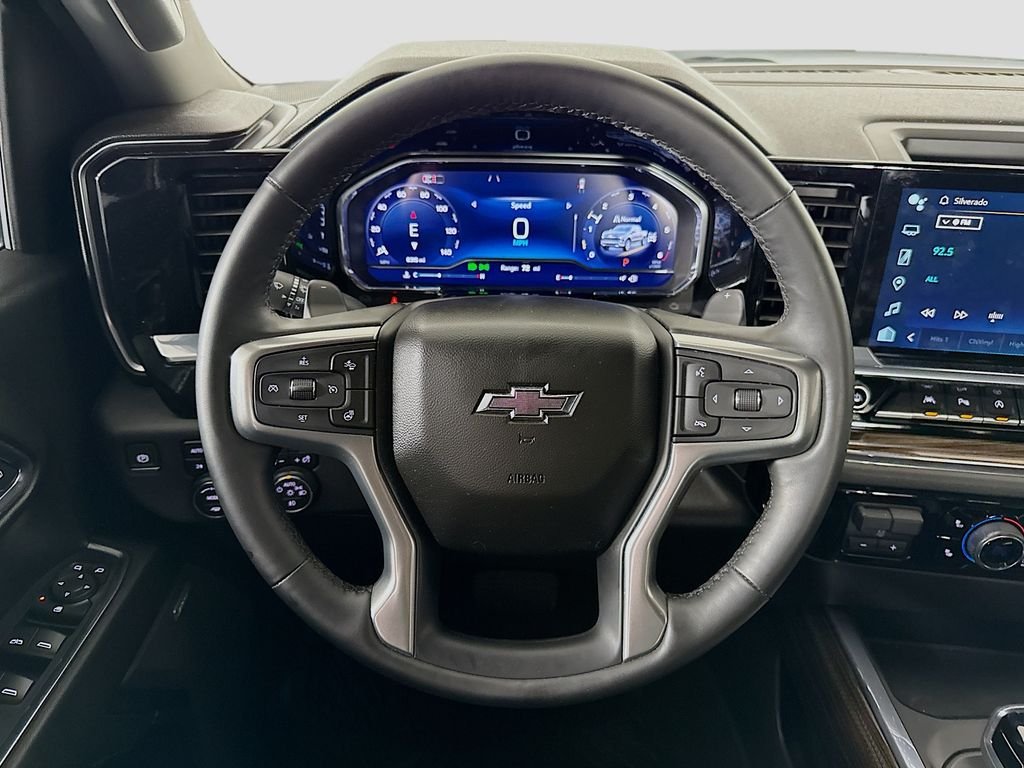 Used 2024 Summit White Chevrolet RST image 11