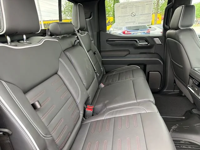 2026 GMC Sierra 1500 AT4X - Photo 24