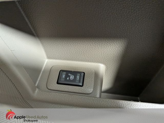 Used 2013 Brown Nissan LE image 51