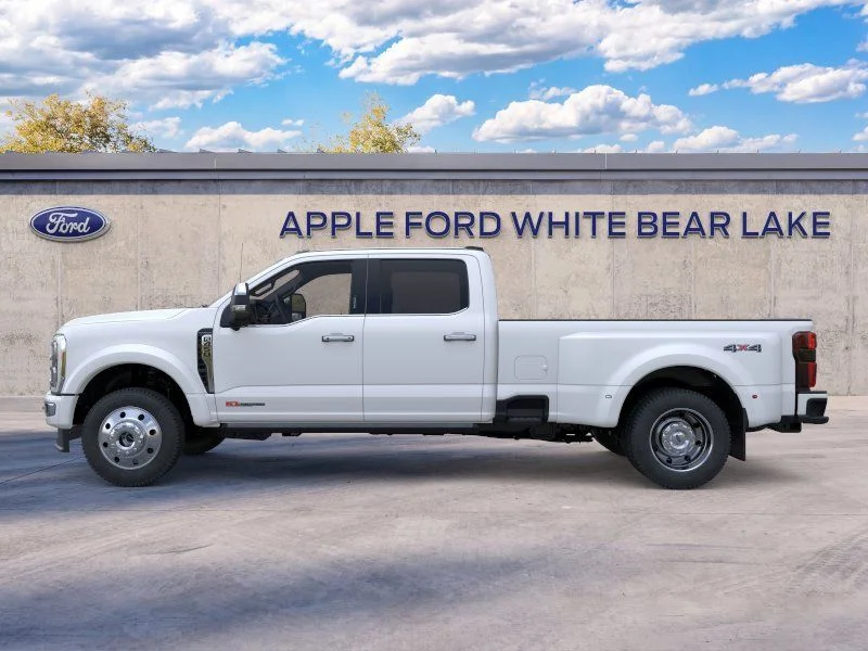New 2026 White Ford Platinum image 3