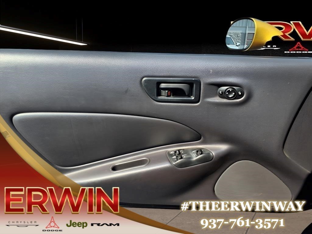 2002 Chrysler Prowler Base - Photo 18