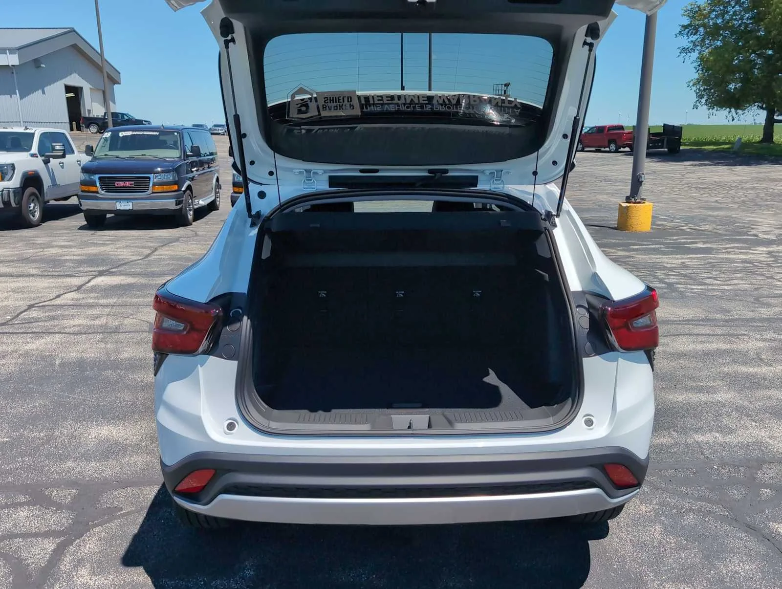 2026 Chevrolet Trax LT - Photo 24