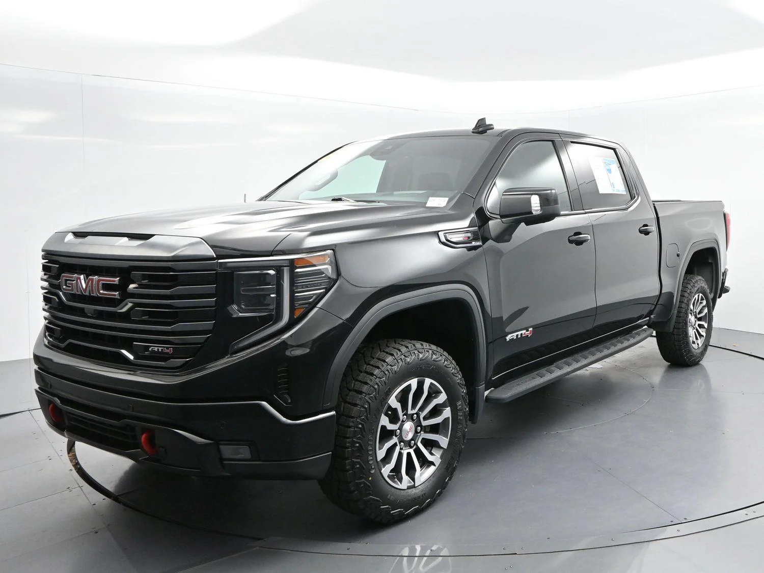 Used 2023 Onyx Black GMC AT4 image 3