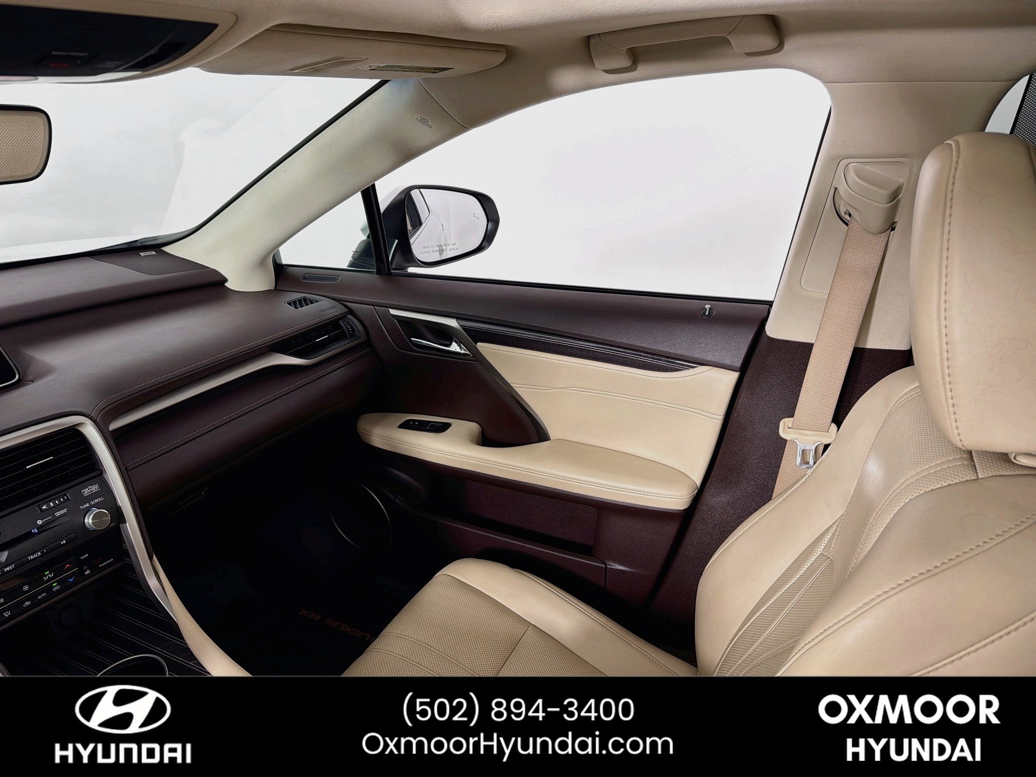 Used 2017 Eminent White Pearl Lexus Base image 24