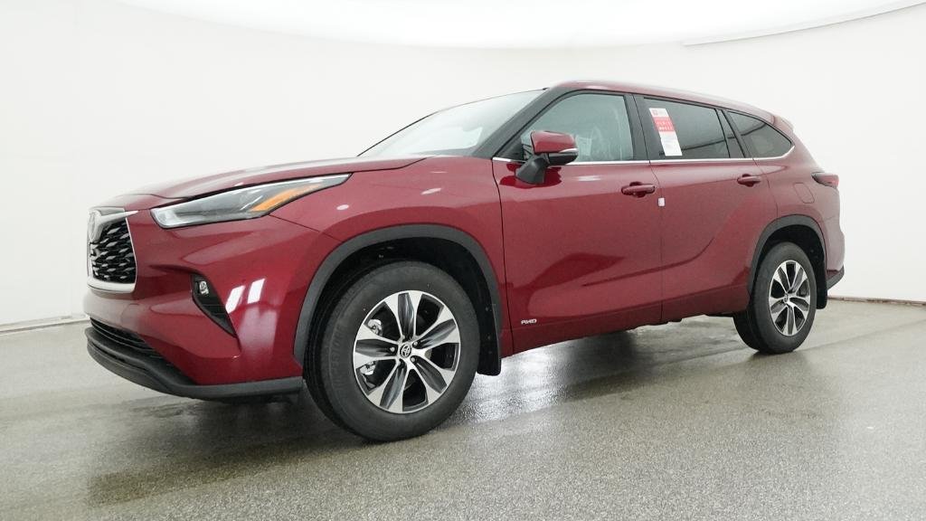 New 2026 Ruby Flare Pearl Toyota Hybrid XLE image 36