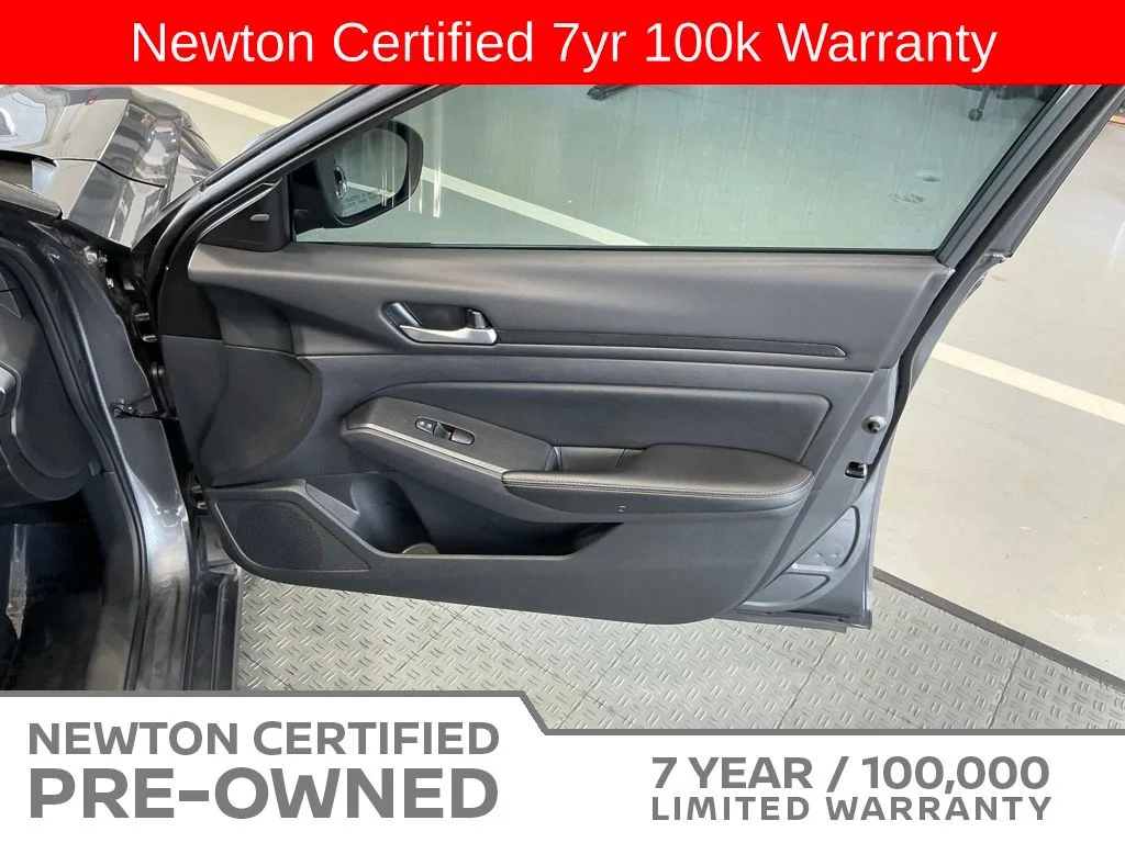 Certified Used 2025 Gun Metallic Nissan 2.5 SV image 36