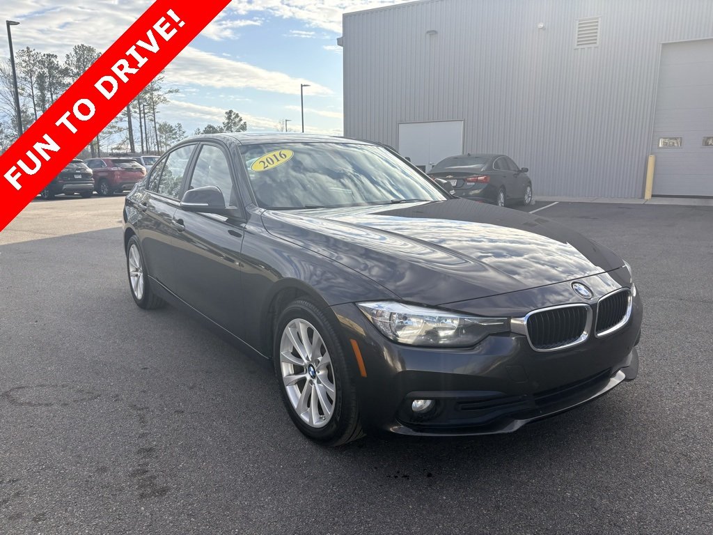 2016 BMW 3 Series 320i