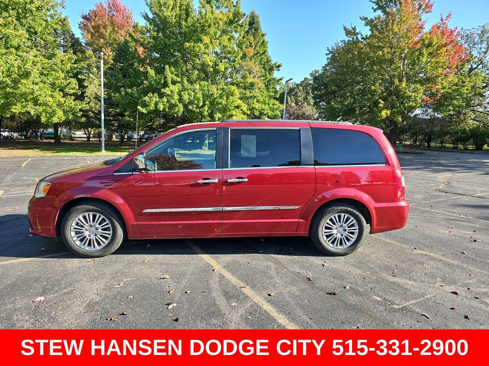 2015 Chrysler Town & Country Touring-L