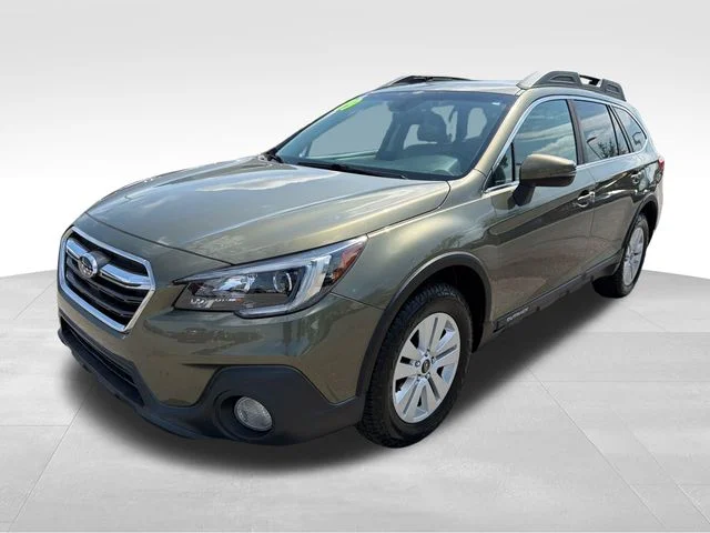Used 2019 Green Subaru 2.5i Premium image 3