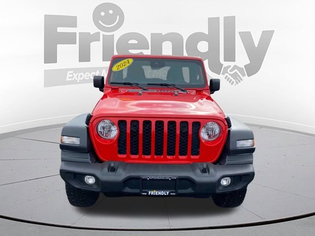 Used 2024 Red Jeep Sport S image 2