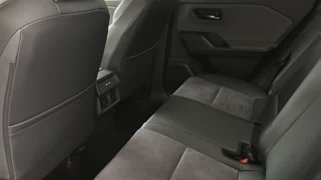 Used 2026 Wind Chill Pearl w/Black Roof Toyota XSE image 29