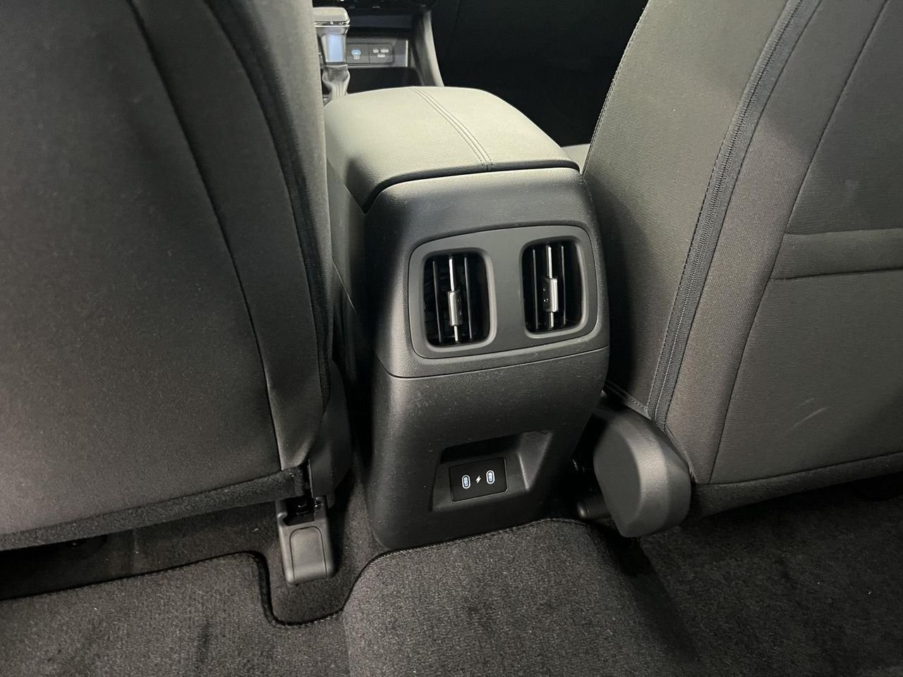 New 2026 Phantom Black Hyundai SEL AWD image 27