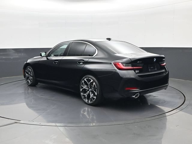 Used 2025  BMW 330i xDrive image 7