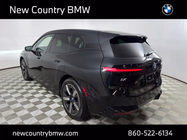 Used 2023 Black BMW xDrive50 image 5