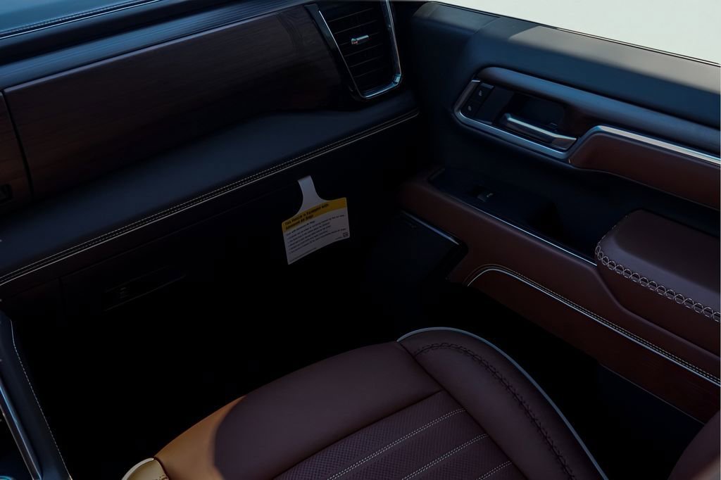 2026 GMC Sierra 3500HD Denali Ultimate - Photo 26