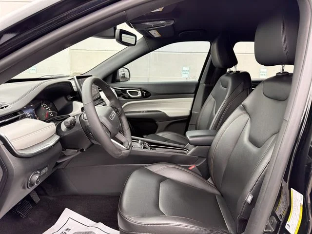 Used 2023 Black Jeep Limited image 18