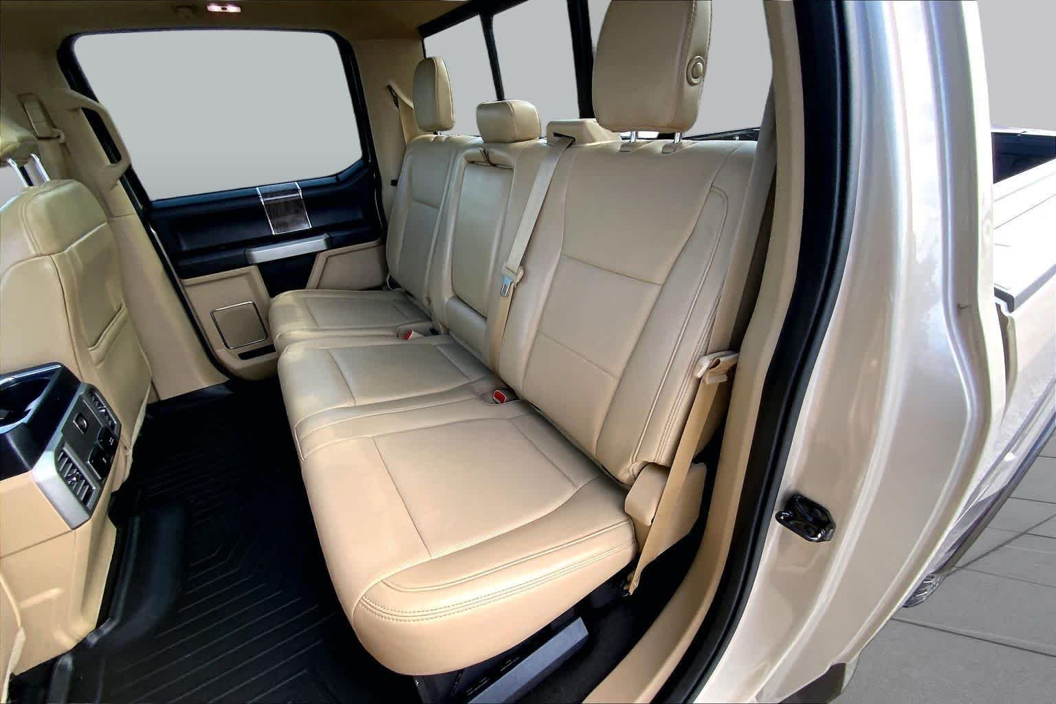Used 2017 White Gold Ford Lariat image 18