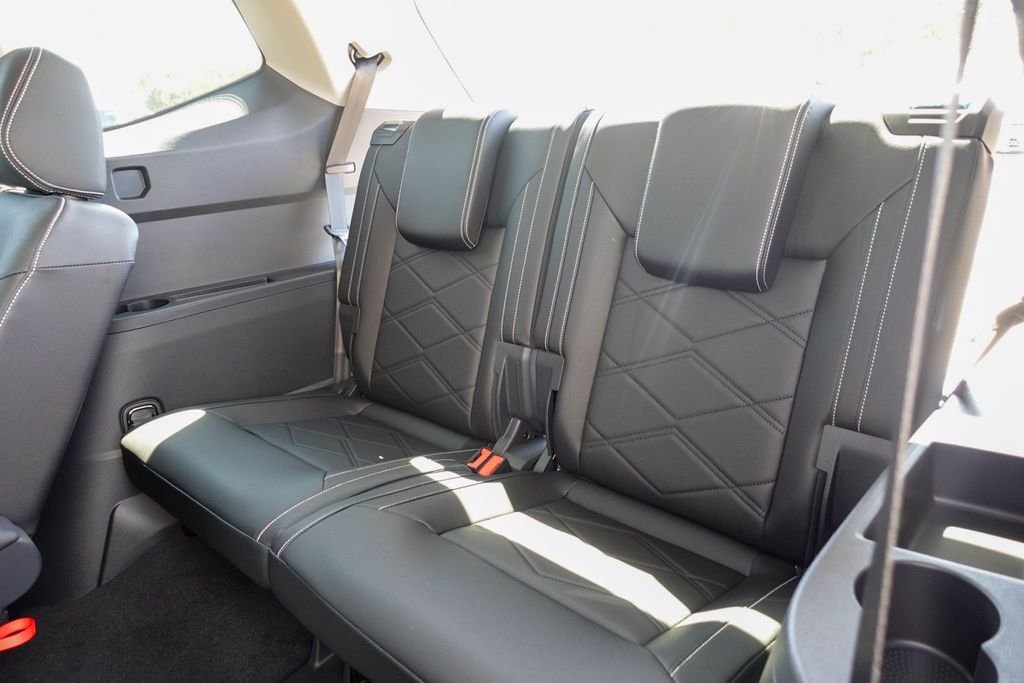 2026 Volkswagen Atlas SE w/Tech - Photo 24