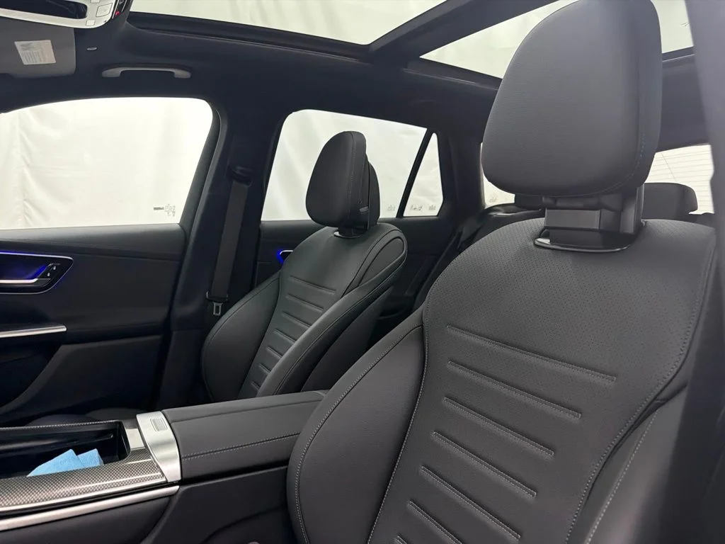 New 2026 Black Mercedes-Benz GLC 300 image 13