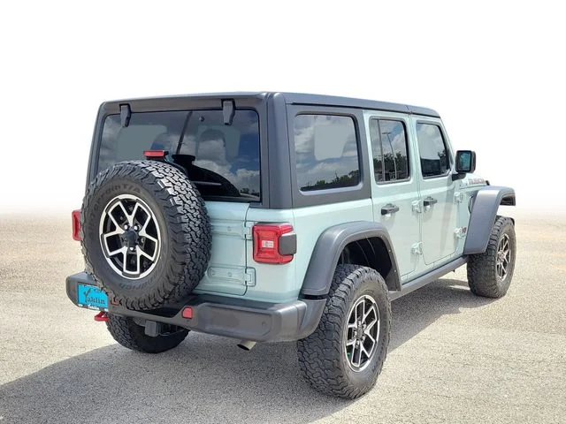 Used 2024 Gray Jeep Rubicon image 4