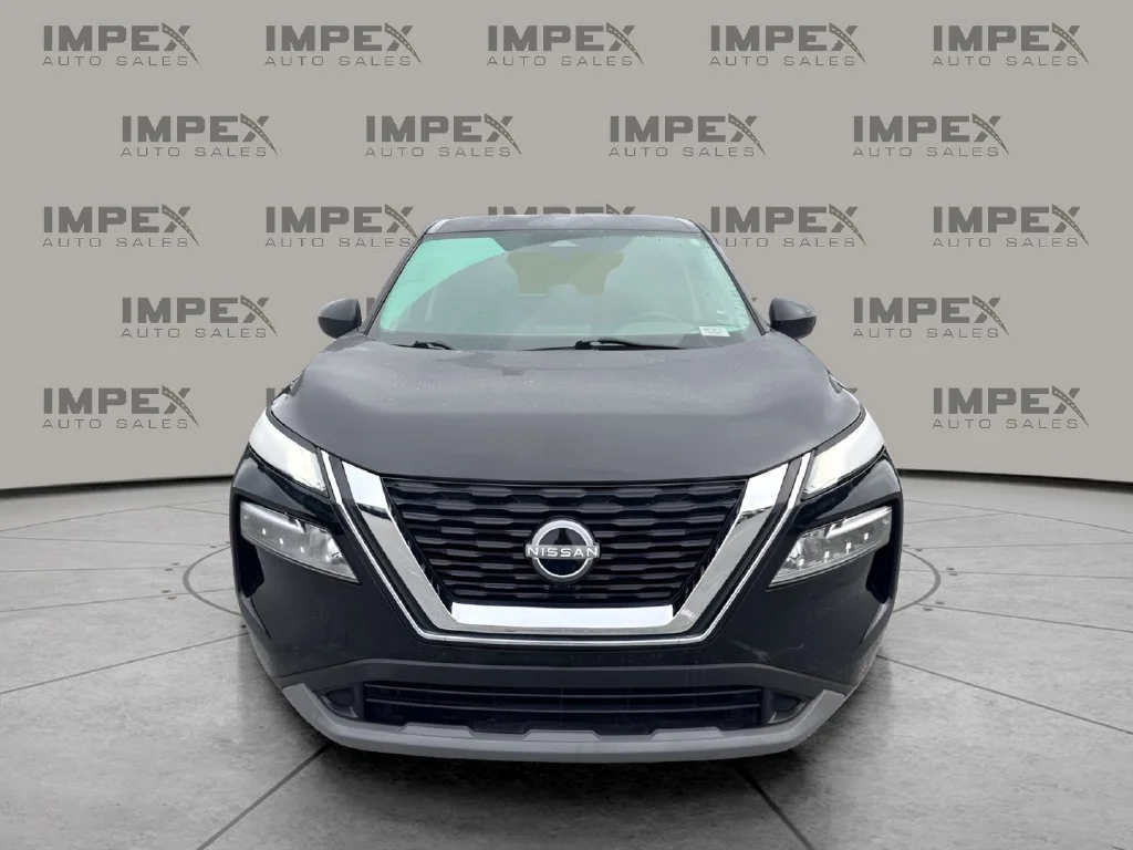 Used 2023 Black Nissan SV image 8