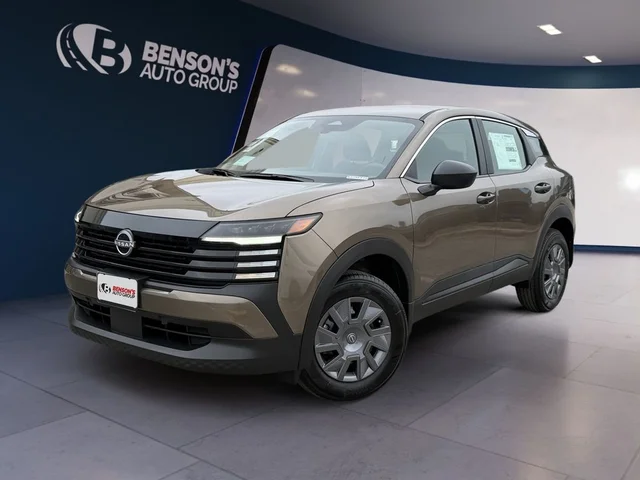 New 2026 Nissan Kicks S