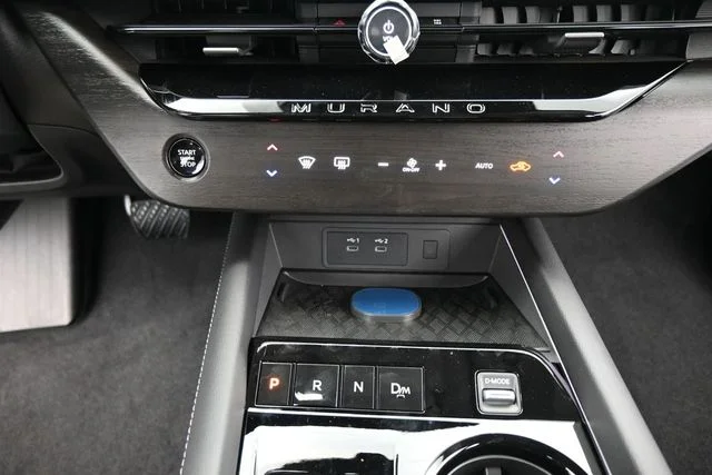 New 2026 Everest White Pearl TriCoat Nissan Platinum image 25