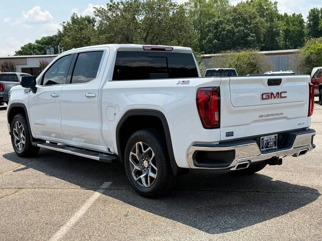 New 2026 Summit White GMC SLT image 28