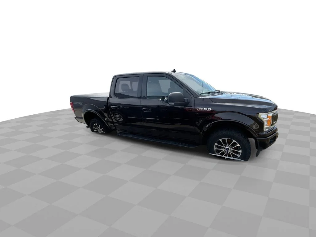 Used 2019 Red Ford XLT image 7