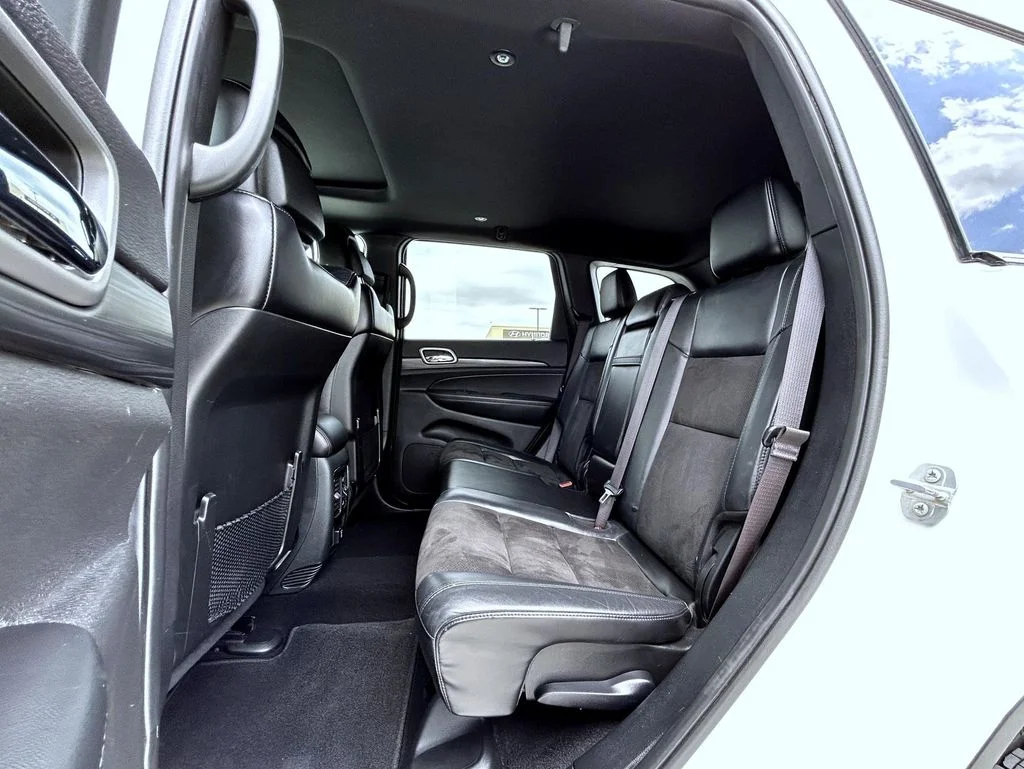 2019 Jeep Grand Cherokee Altitude - Photo 20