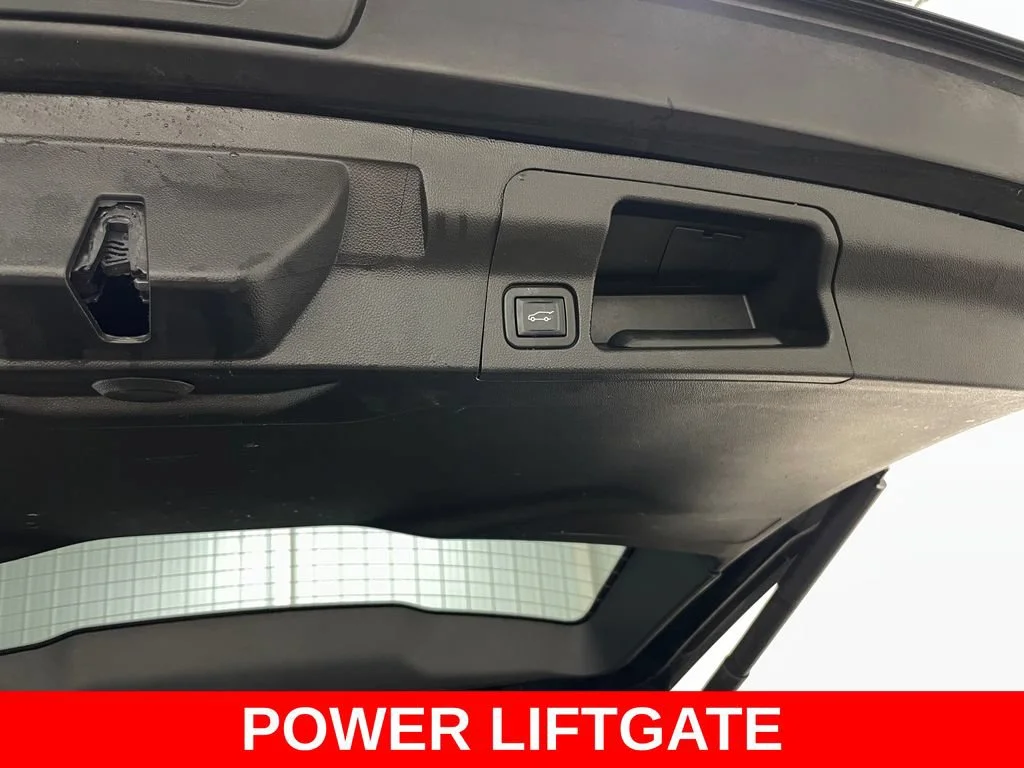 Used 2023 Ebony Twilight Metallic GMC Denali image 48