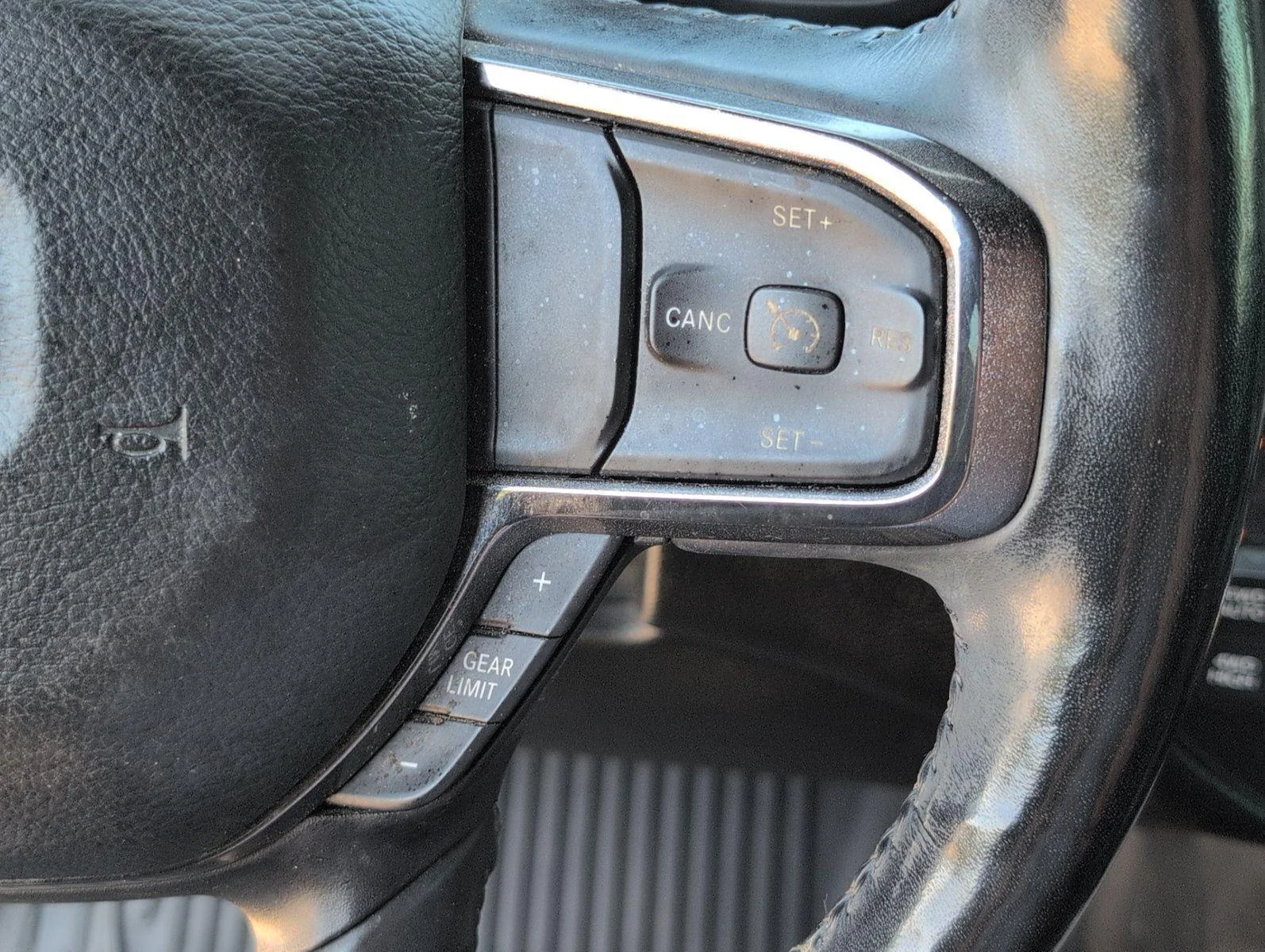 Used 2020 Ceramic Gray Clearcoat Ram Big Horn image 27