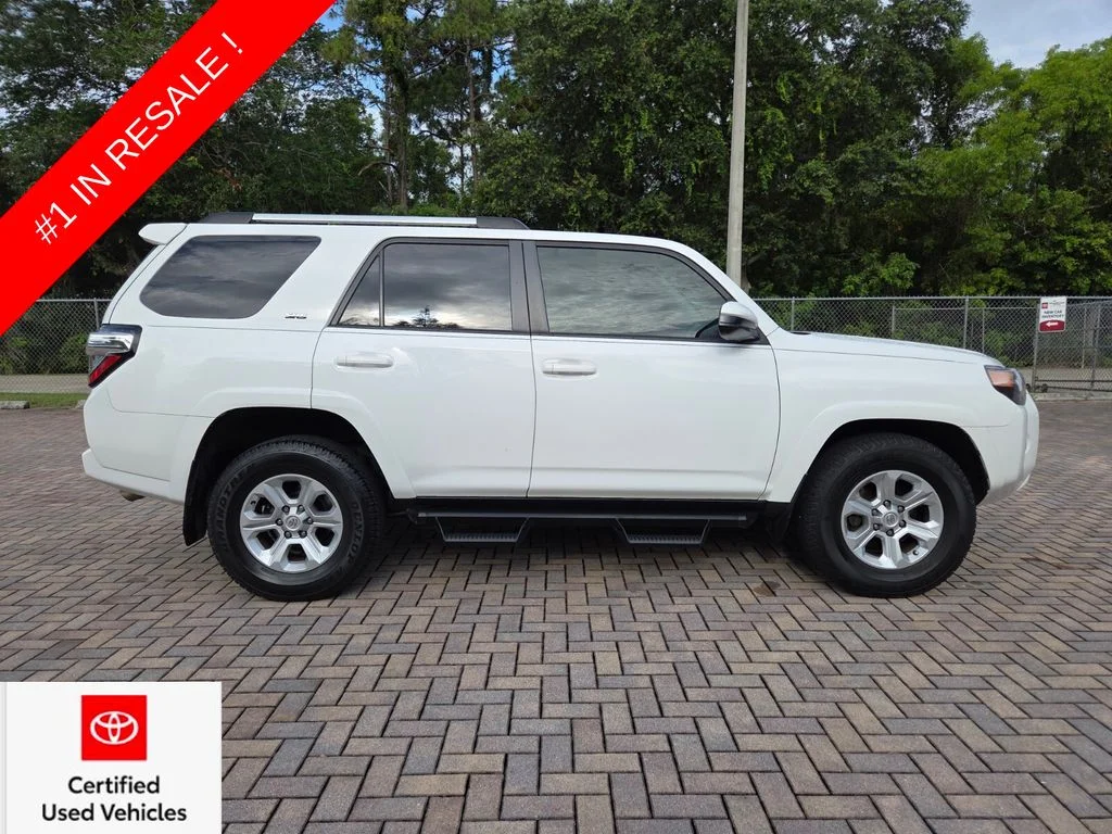 Used 2023 White Toyota SR5 image 12