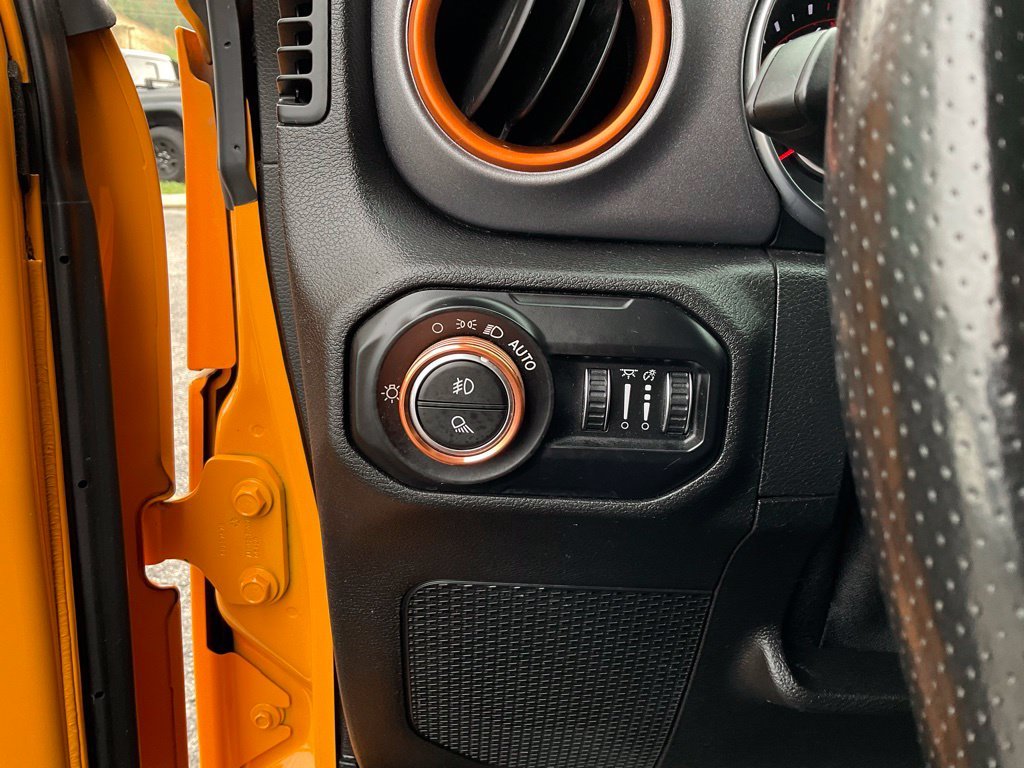 Used 2021 Orange Jeep Mojave image 13