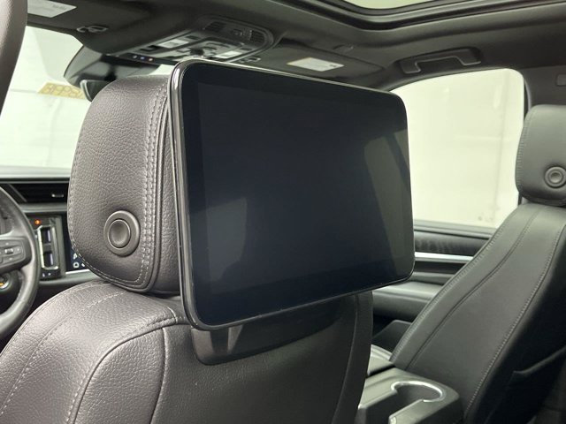 Used 2024 Onyx Black GMC Denali image 7