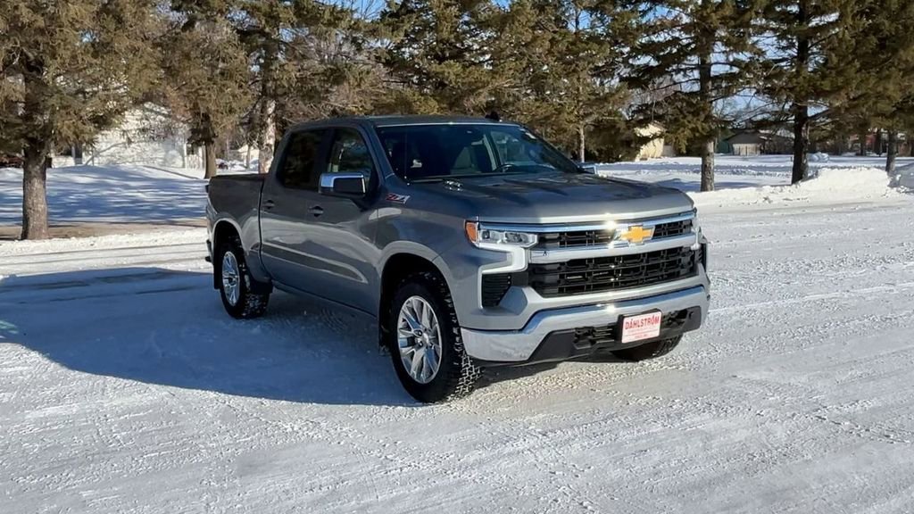 Used 2023 Chevrolet Silverado 1500 LT with VIN 1GCUDDE87PZ141570 for sale in Oslo, Minnesota