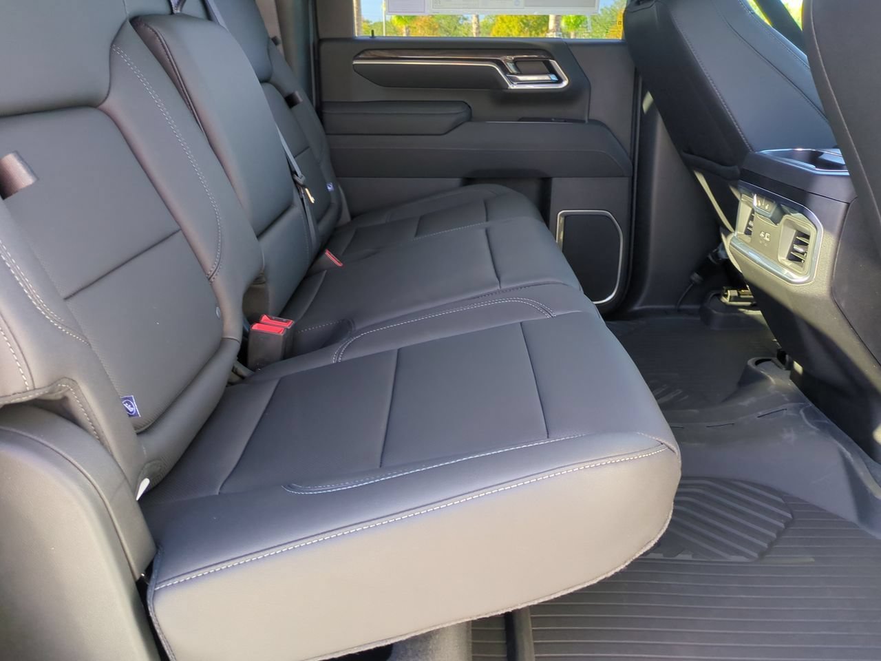 2026 Chevrolet Silverado 2500 HD LTZ - Photo 28
