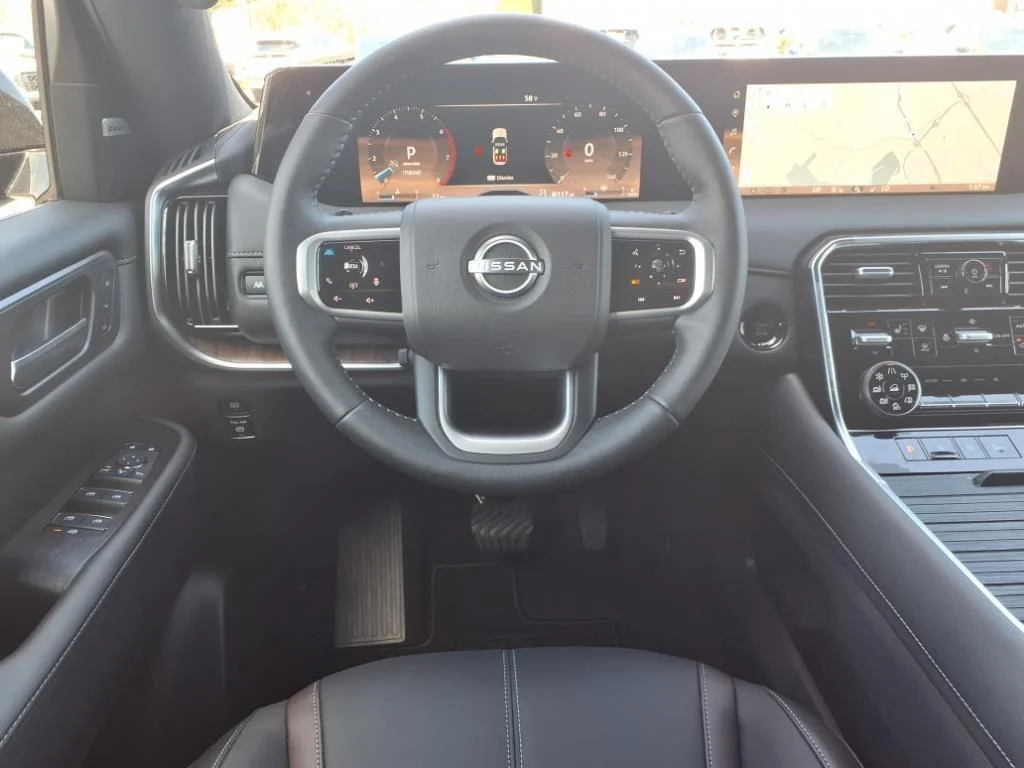 2025 Nissan Armada SL - Photo 11