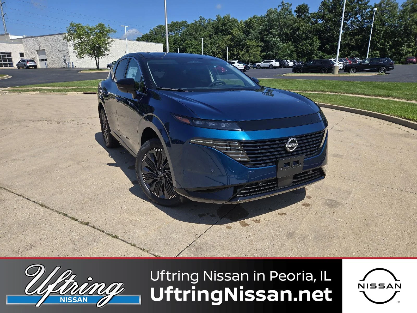 New 2026 Aurora Blue Pearl Metallic/Super Black Nissan Platinum image 1