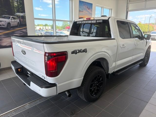 New 2026 Oxford White Ford XLT image 18