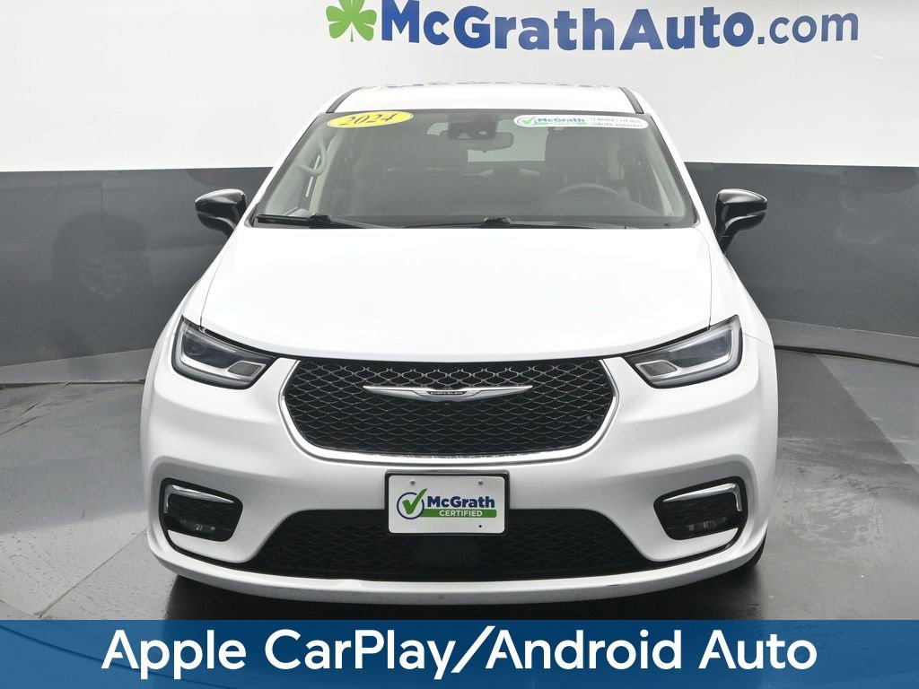 Used 2024 White Chrysler Touring L image 7