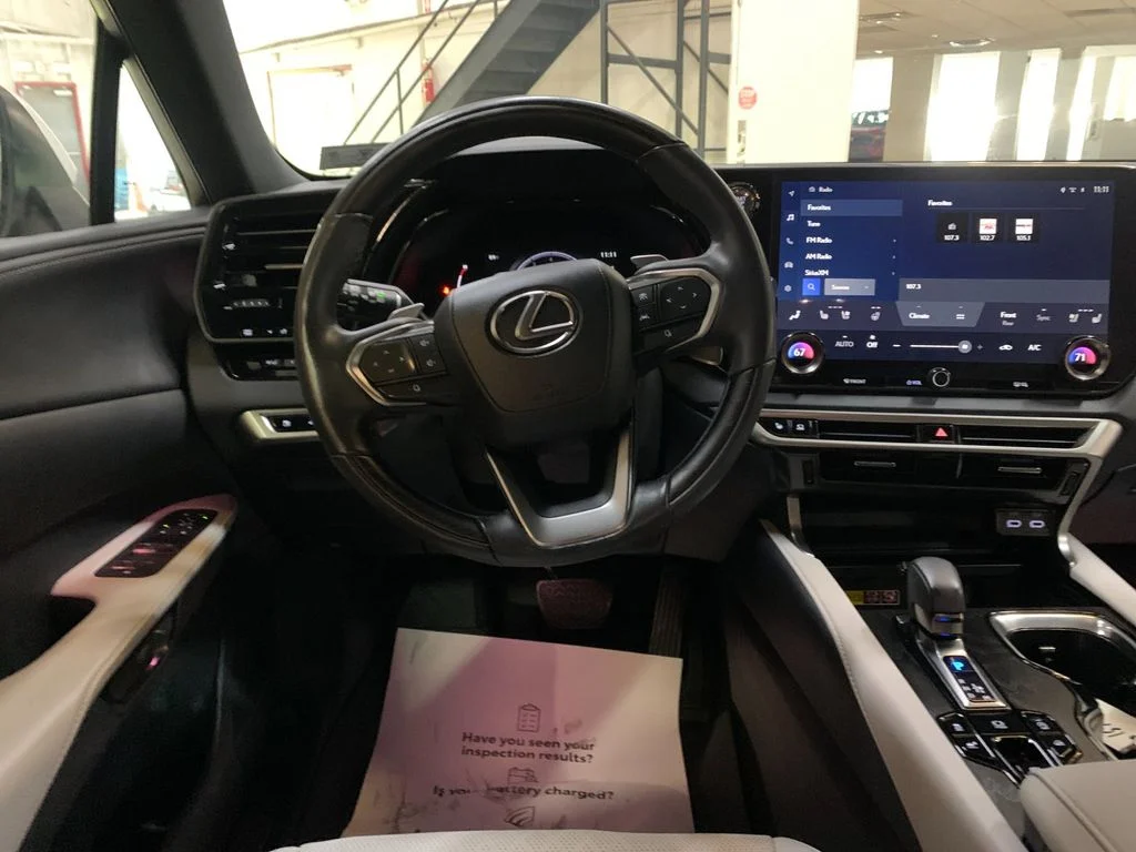 Used 2023 White Lexus 350 Premium Plus image 17