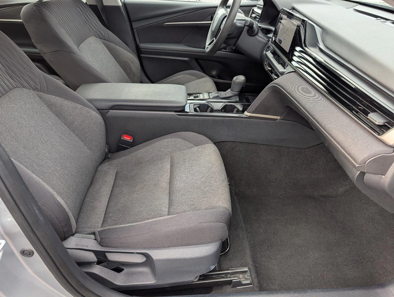Used 2025 Celestial Silver Metallic Toyota LE image 39