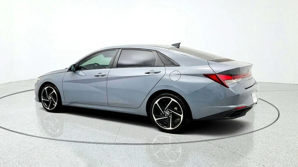 Used 2021 Electric Shadow Hyundai SE IVT SULEV *Ltd Avail* image 7