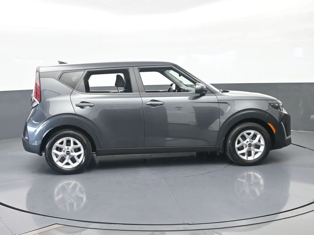 Used 2024 Gravity Gray Kia S image 7